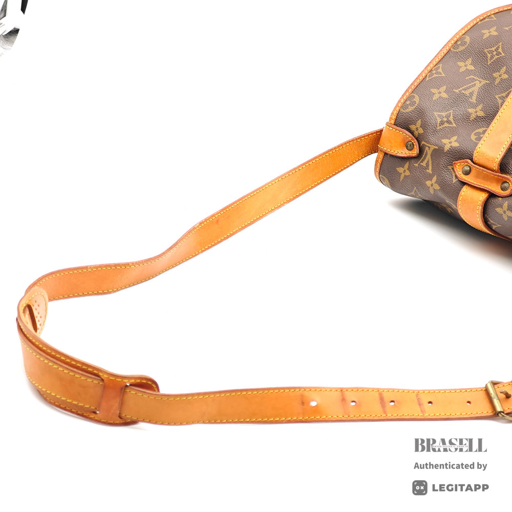 LOUIS VUITTON Saumur 43 Monogram Canvas Brown Crossbody Bag 【ImportFeeFREE】