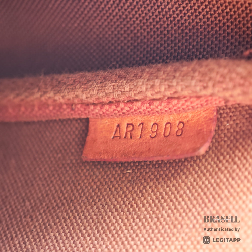 LOUIS VUITTON Pochette Monogram Canvas Brown Shoulder Bag 【ImportFeeFREE】