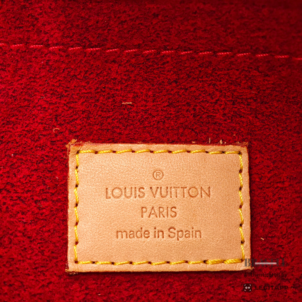 LOUIS VUITTON Croissant MM Monogram Canvas Shoulder Bag M51512【ImportFeeFREE】