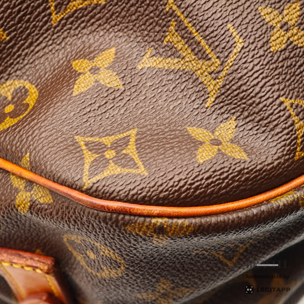LOUIS VUITTON Saumur 35 Monogram Brown Shoulder Bag M42254 【ImportFeeFREE】