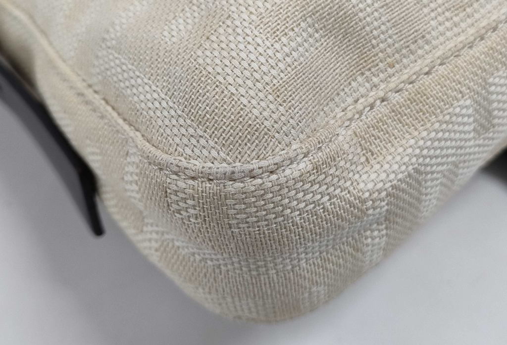 Fendi manmabucket lightbrown shoulder