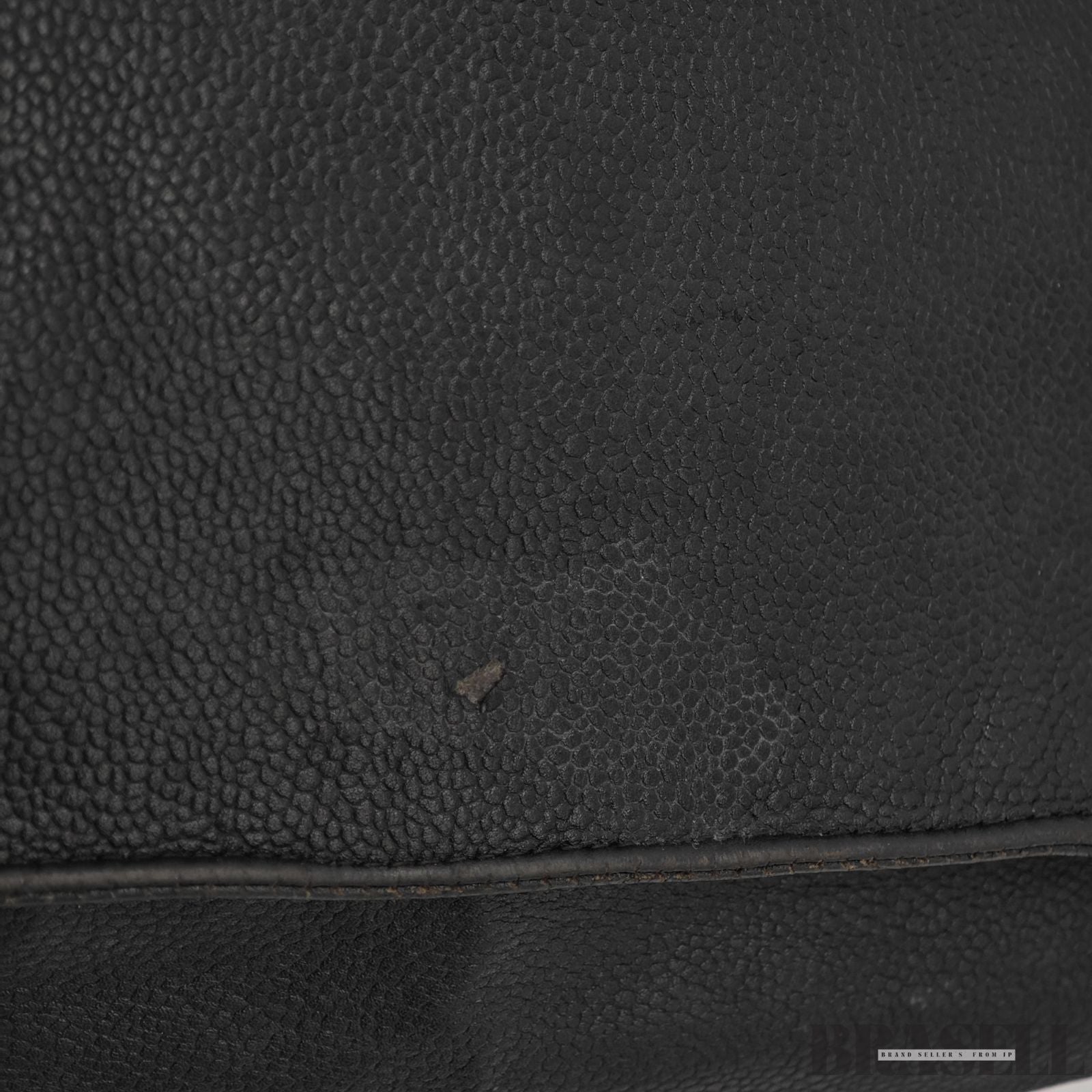 CHANEL Lambskin Chain Tote Bag Large CC Logo Chain Tote 【ImportFeeFREE】