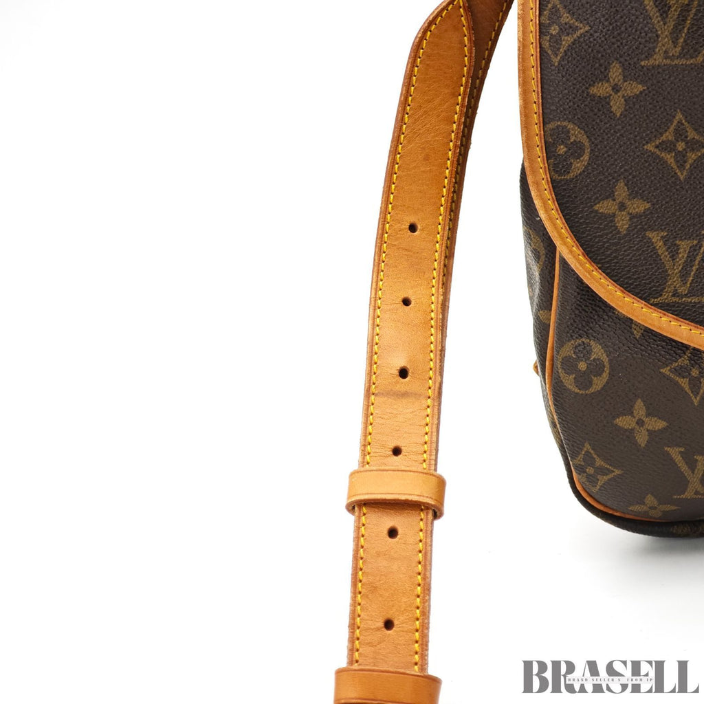 LOUIS VUITTON Saumur 35 Shoulder Bag Monogram M42254【ImportFeeFREE】