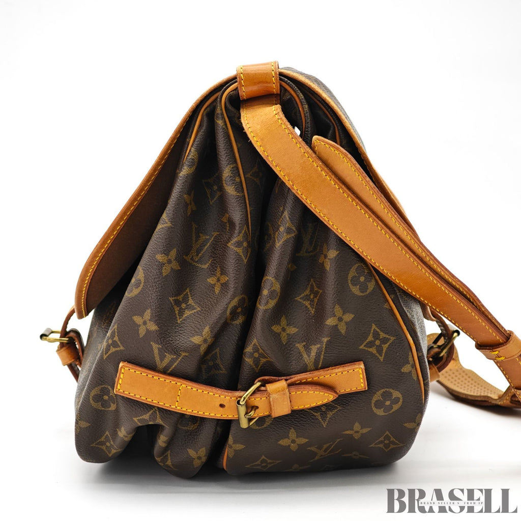 LOUIS VUITTON Saumur 35 Shoulder Bag Monogram M42254【ImportFeeFREE】