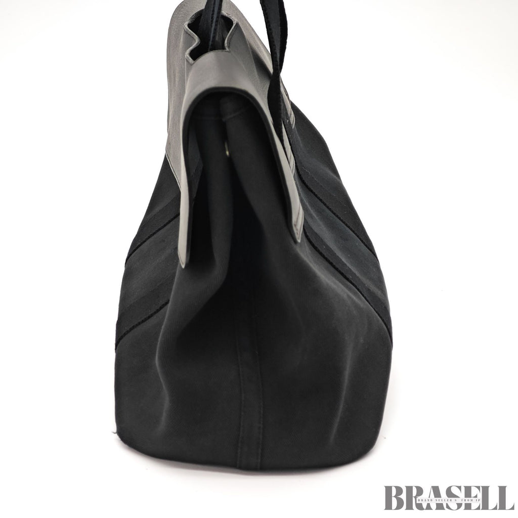 HERMES Valparaiso MM Noir Toile Chevron Leather Handbag【ImportFeeFREE】