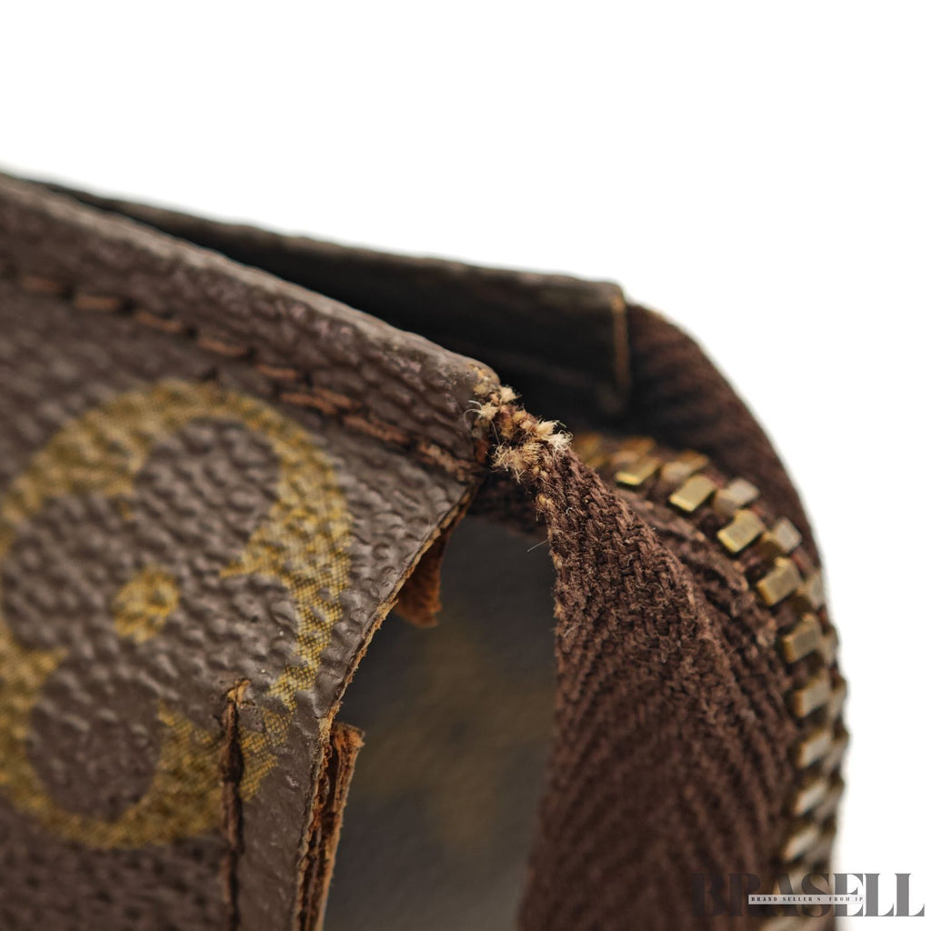 LOUIS VUITTON Monogram Pochette Toilette 26 M47542 Clutch Pouch【ImportFeeFREE】