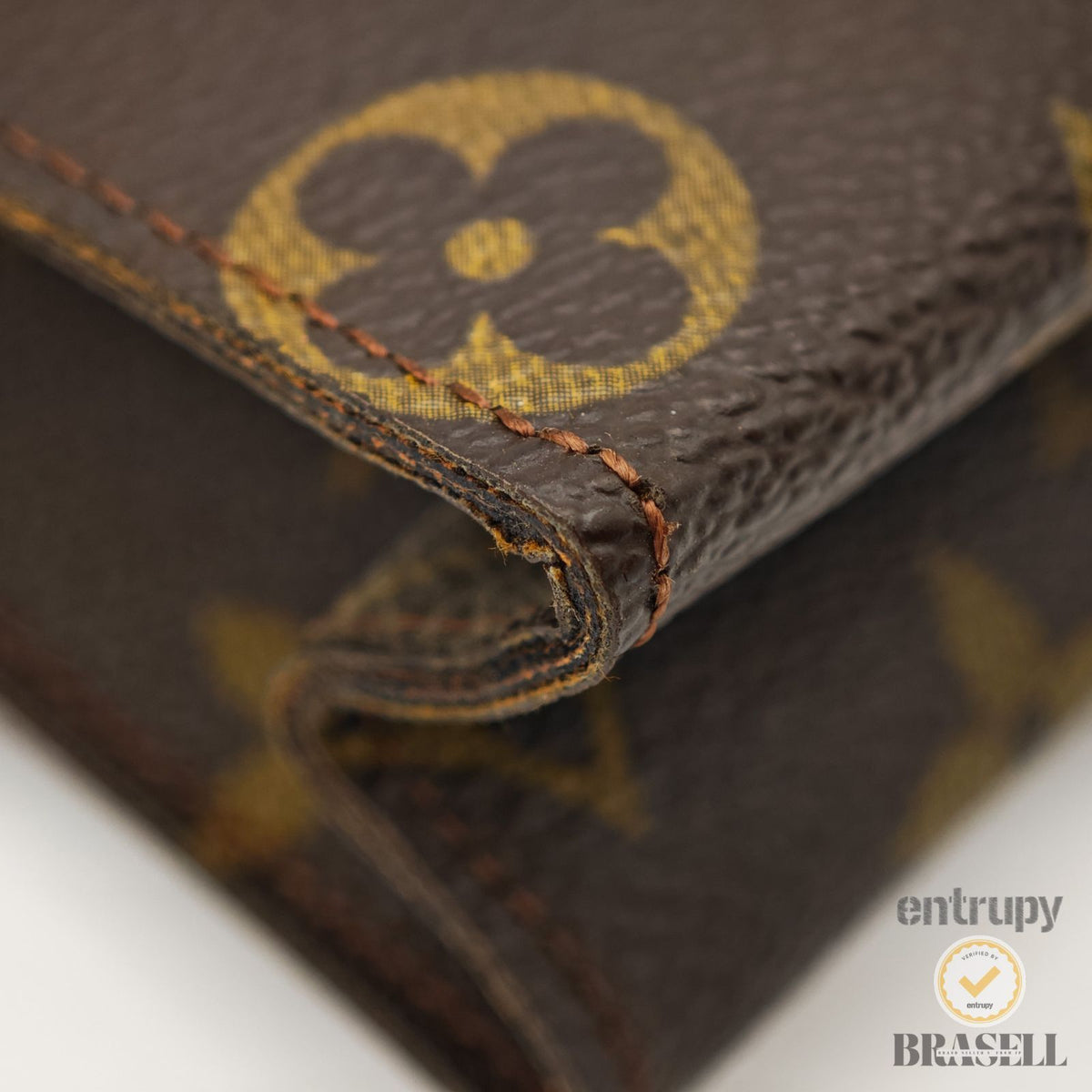 LOUIS VUITTON Poche Toilette 26 M47542 Clutch Bag Monogram BN 【ImportFeeFREE】