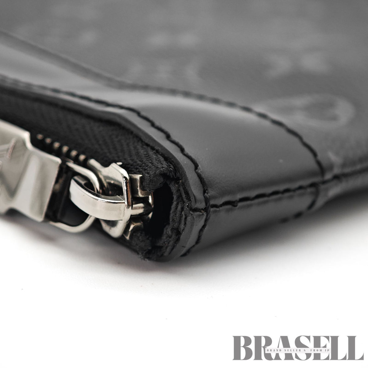 LOUIS VUITTON Eclipse Pochette Discovery M62291 Clutch Bag 【ImportFeeFREE】