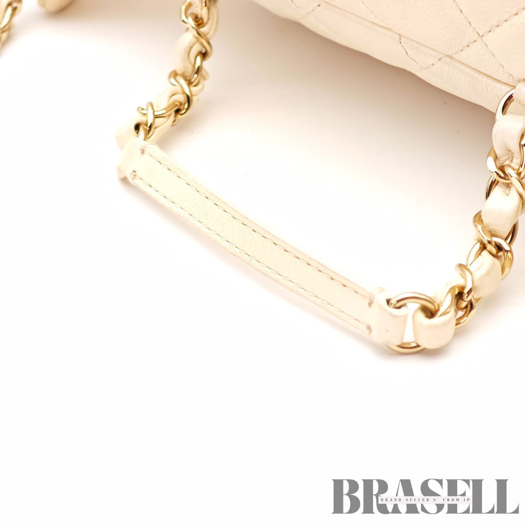 CHANEL Matelasse Waist Bag Bum Bag Mini Bag Lambskin White 【ImportFeeFREE】