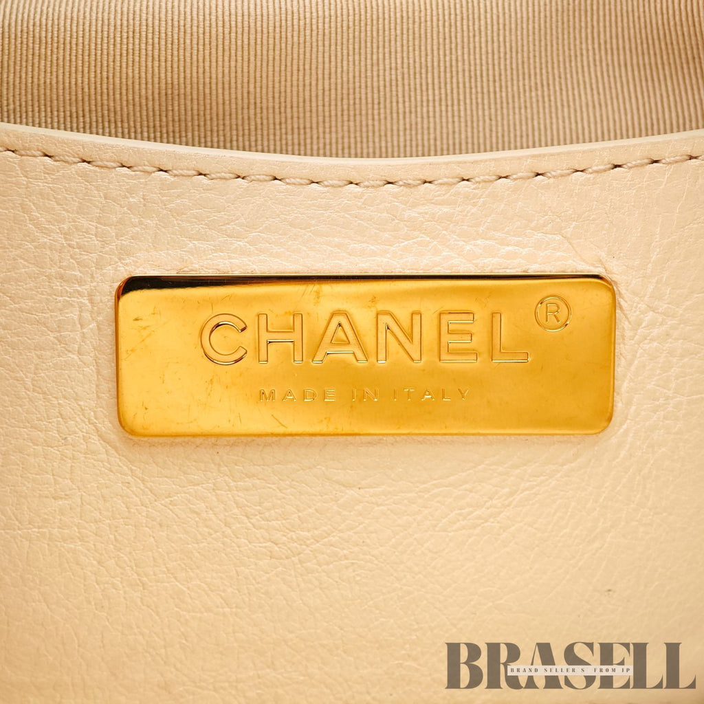 CHANEL Matelasse Waist Bag Bum Bag Mini Bag Lambskin White 【ImportFeeFREE】