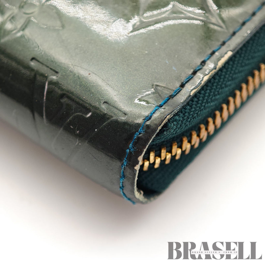 LOUIS VUITTON Zippy Wallet M93667 Long Wallet Moss Green Unisex