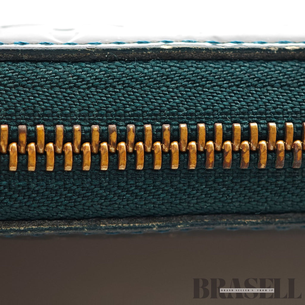 LOUIS VUITTON Zippy Wallet M93667 Long Wallet Moss Green Unisex