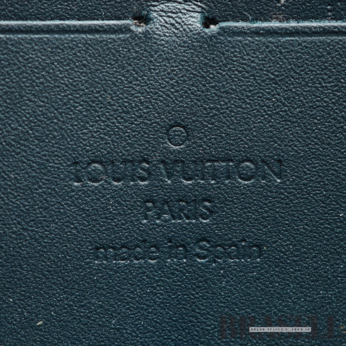 LOUIS VUITTON Zippy Wallet M93667 Long Wallet Moss Green Unisex