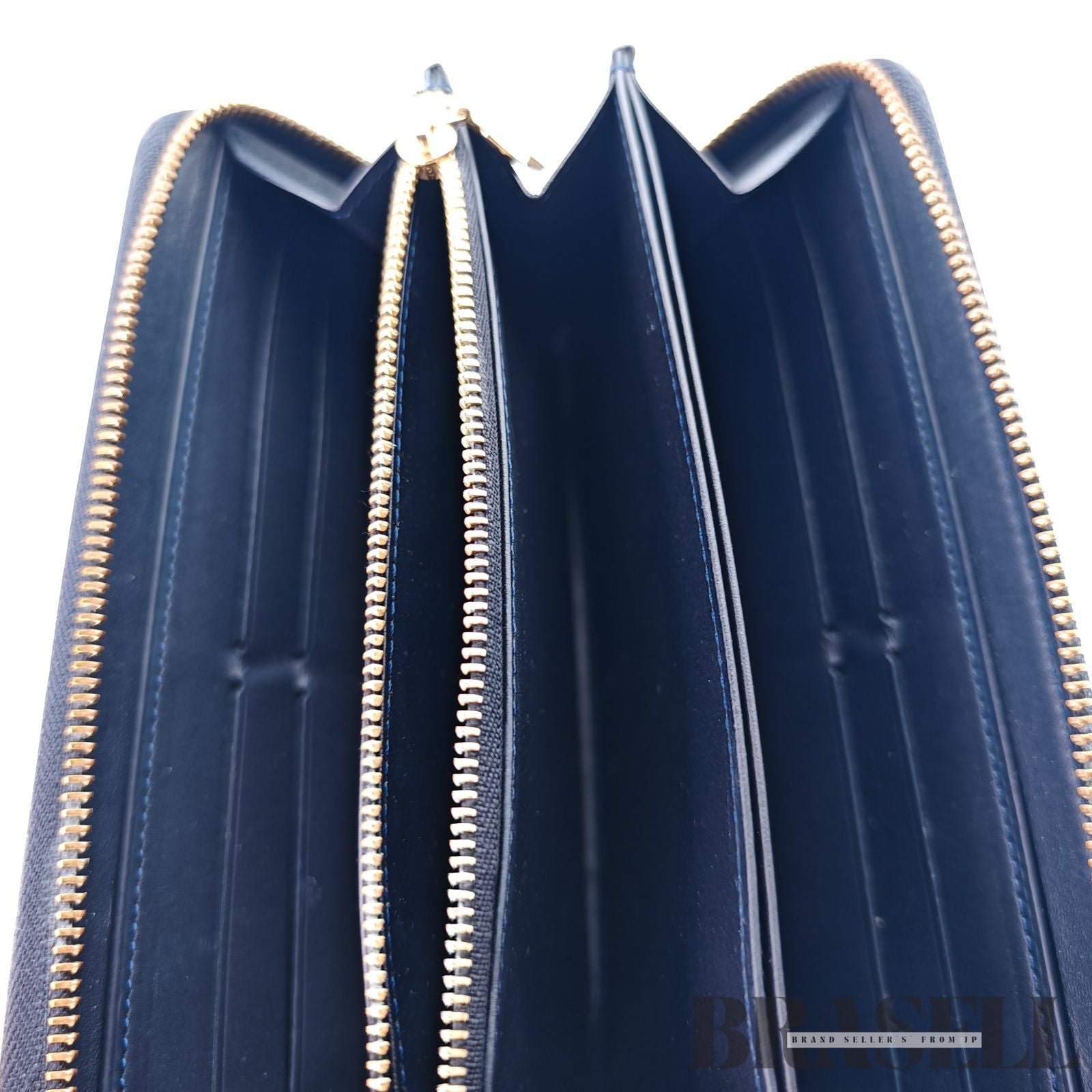 LOUIS VUITTON Vernis ZippyM90075 Long Wallet Noir Magnetique【ImportFeeFREE】
