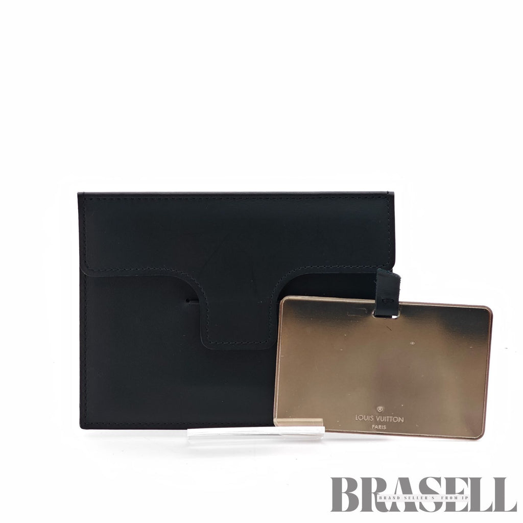 Louis Vuitton Pochette Mini Glace M92232 Vernis Black Wallet 【ImportFeeFREE】