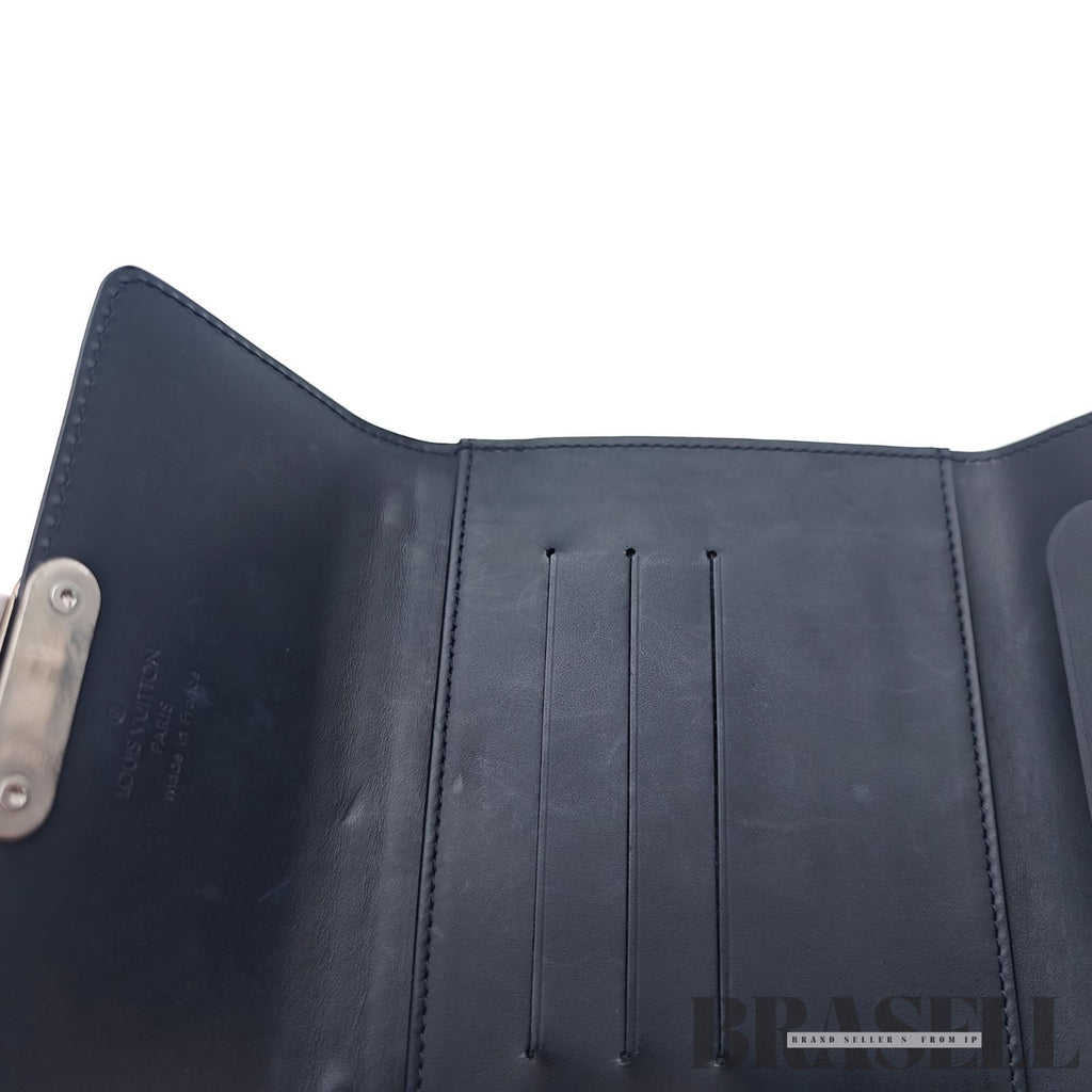 Louis Vuitton Pochette Mini Glace M92232 Vernis Black Wallet 【ImportFeeFREE】