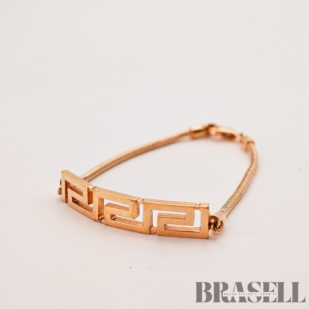 Givenchy Gold Tone Bracelet Vintage Fashion Jewelry【ImportFeeFREE】