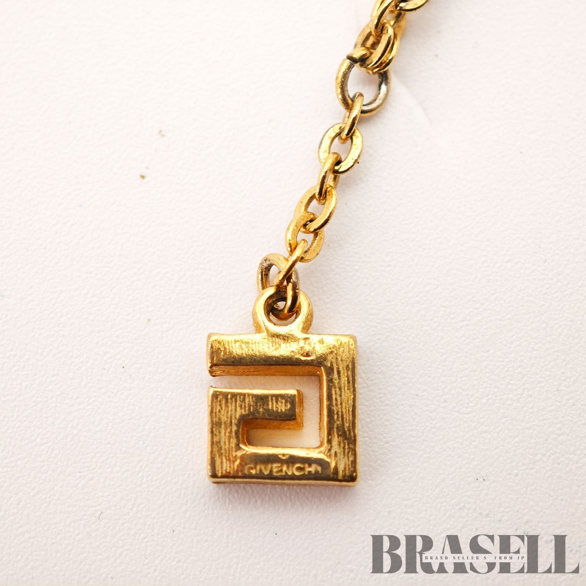 Givenchy G Logo Rhinestone Gold Tone Necklace Vintage 【ImportFeeFREE】