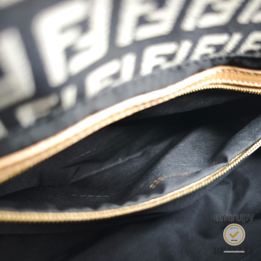 FENDI Zucchino Mamma Baguette 8BR001 Black Beige Hand Bag 【ImportFeeFREE】