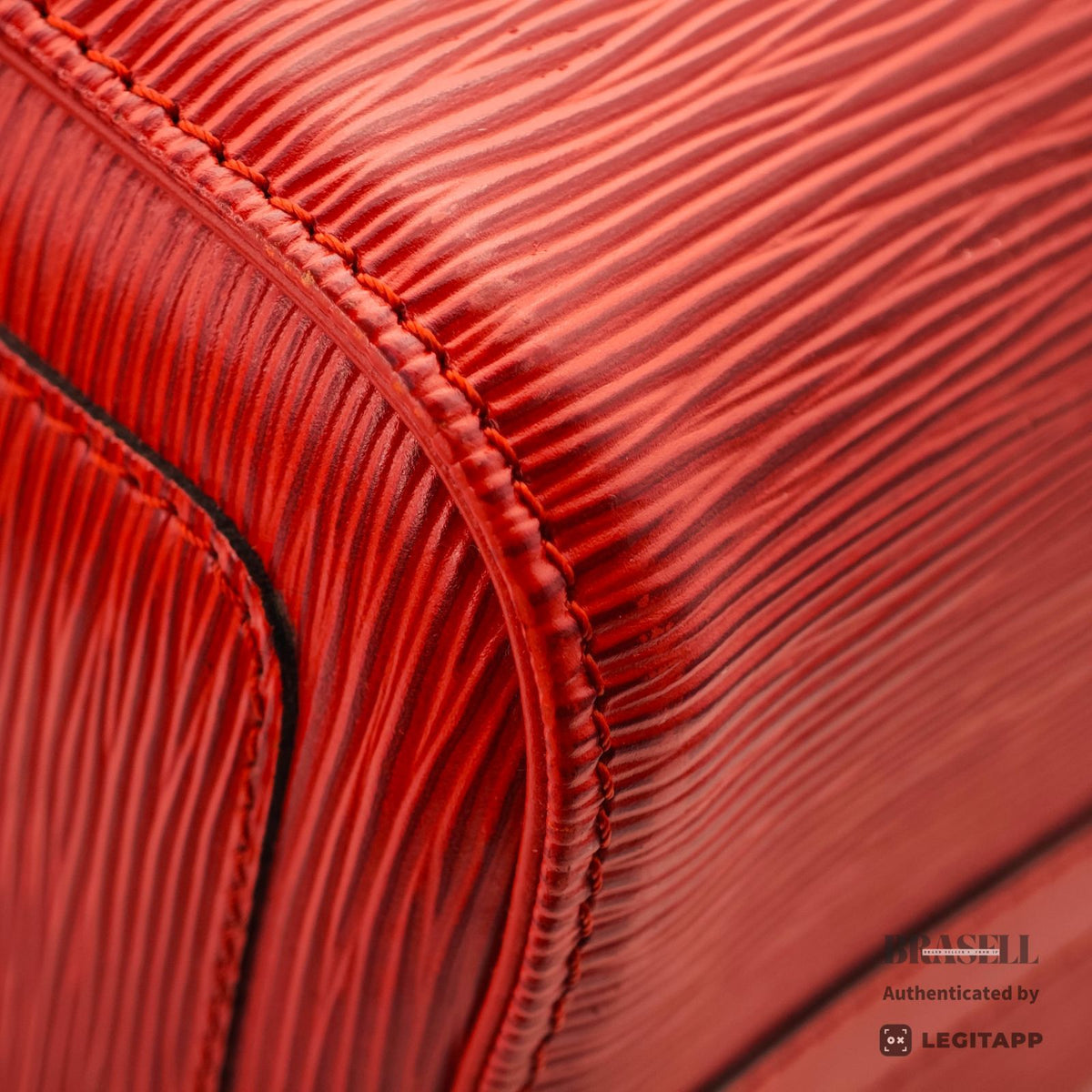 LOUIS VUITTON Epi Speedy 25 M43017 Handbag Red 【ImportFeeFREE】