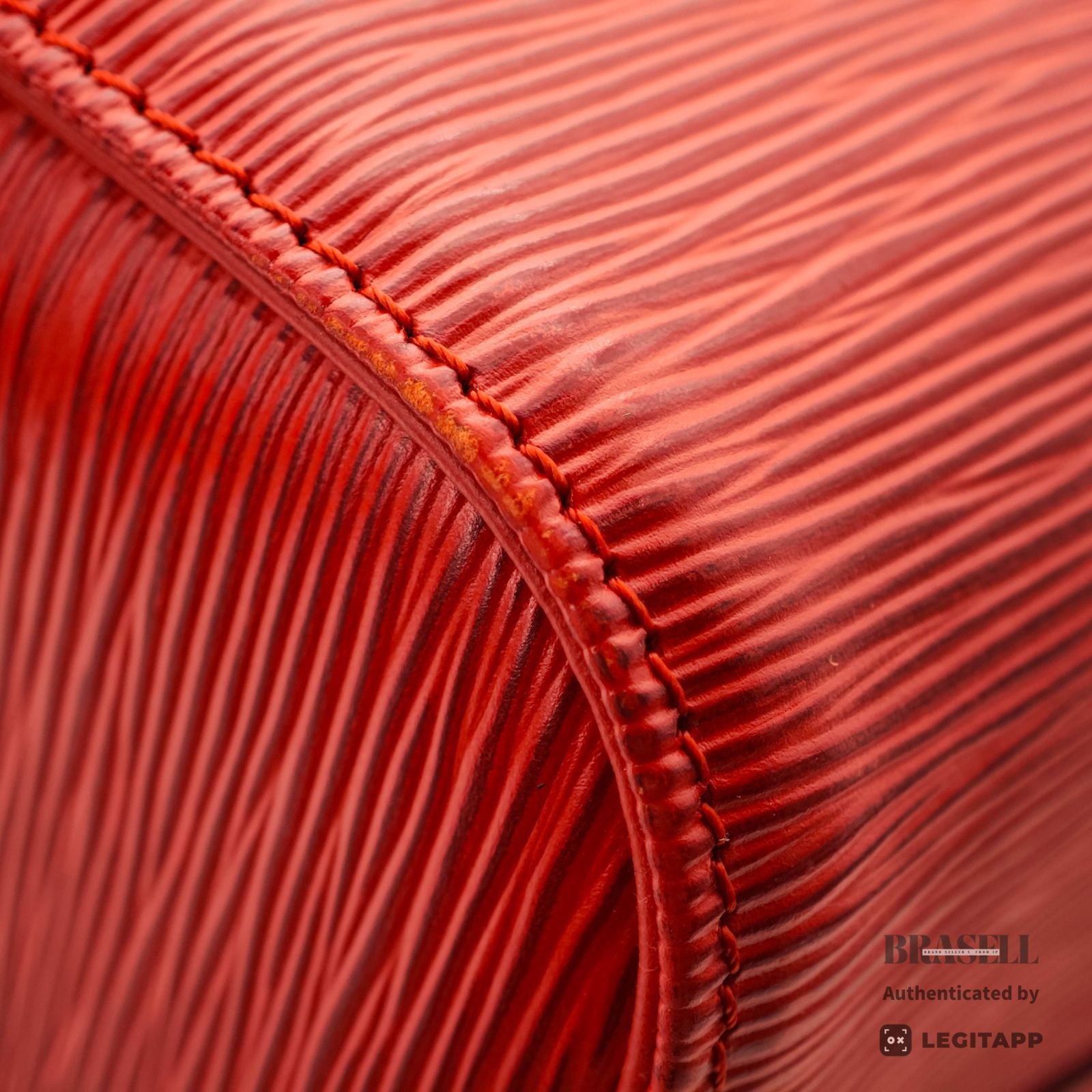 LOUIS VUITTON Epi Speedy 25 M43017 Handbag Red 【ImportFeeFREE】