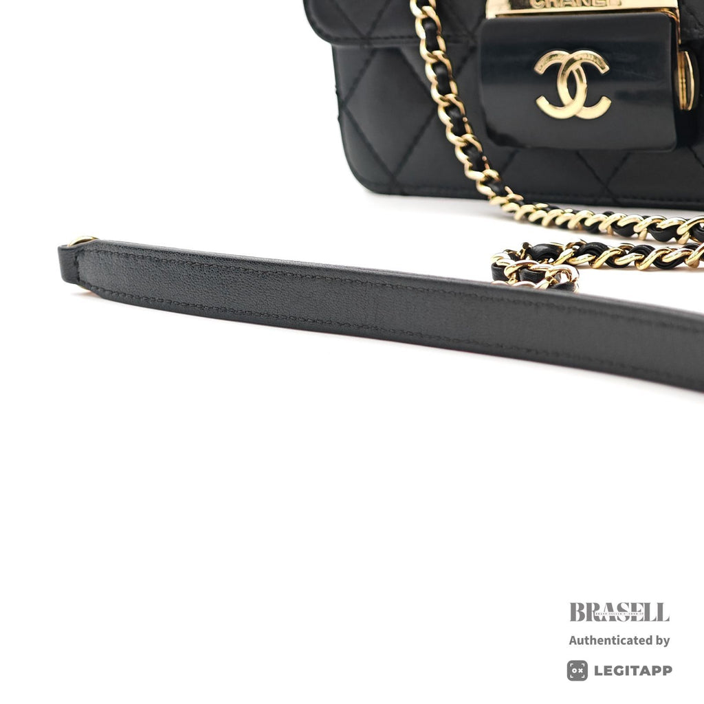 CHANEL Beauty Lock Matelasse Chain Shoulder Bag Flap 【ImportFeeFREE】