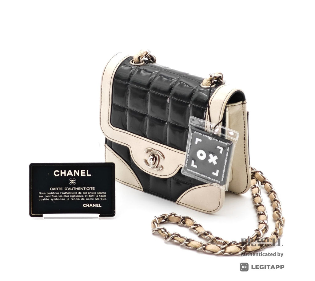 CHANEL Chocolate Bar Mini Chain Shoulder Bag Black White【ImportFeeFREE】