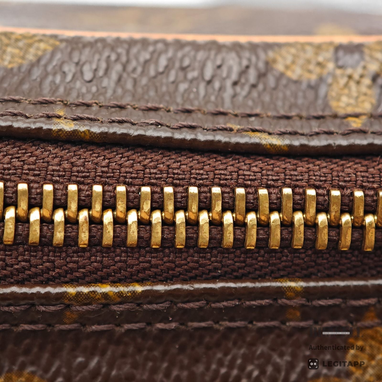 LOUIS VUITTON Monogram Pochette Marly M51828 Shoulder Bag Brown【ImportFeeFREE】