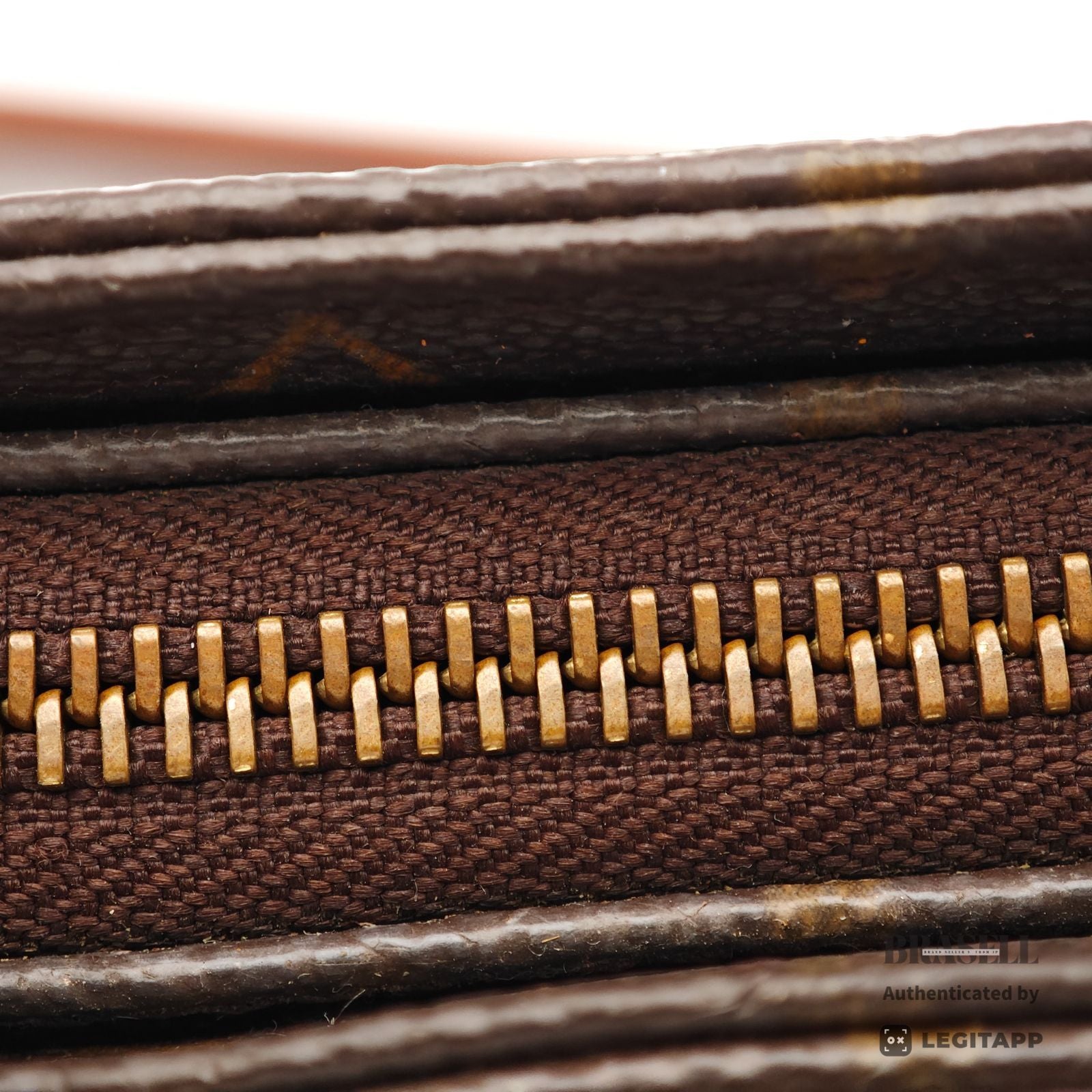 LOUIS VUITTON Looping GM Monogram Canvas Shoulder Bag M51145 【ImportFeeFREE】