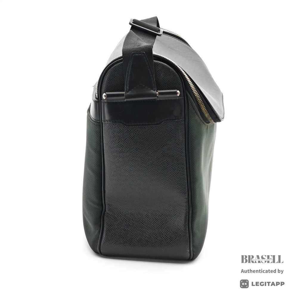 LOUIS VUITTON Taimyr Taiga Leather Shoulder Bag M30862 【ImportFeeFREE】