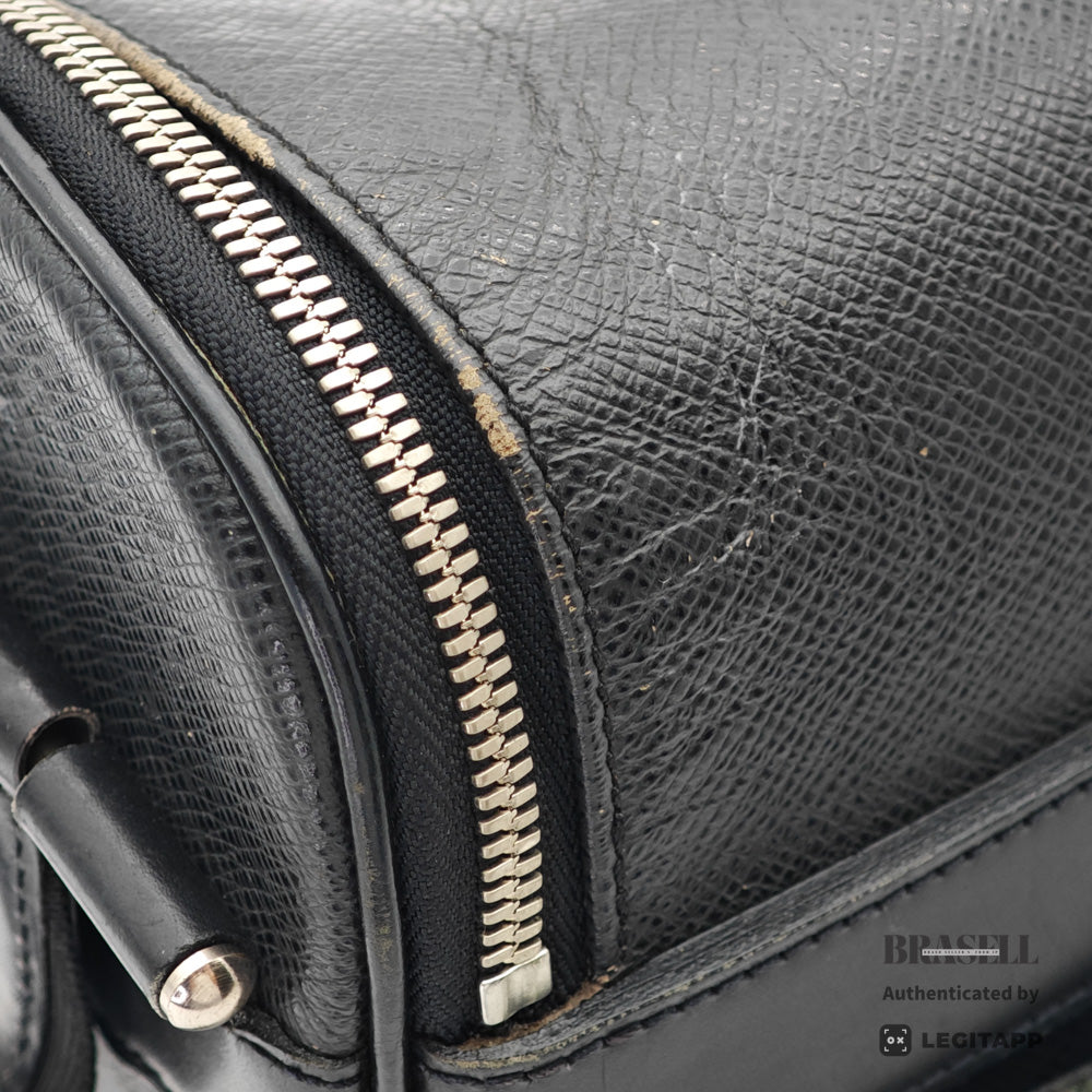 LOUIS VUITTON Taimyr Taiga Leather Shoulder Bag M30862 【ImportFeeFREE】