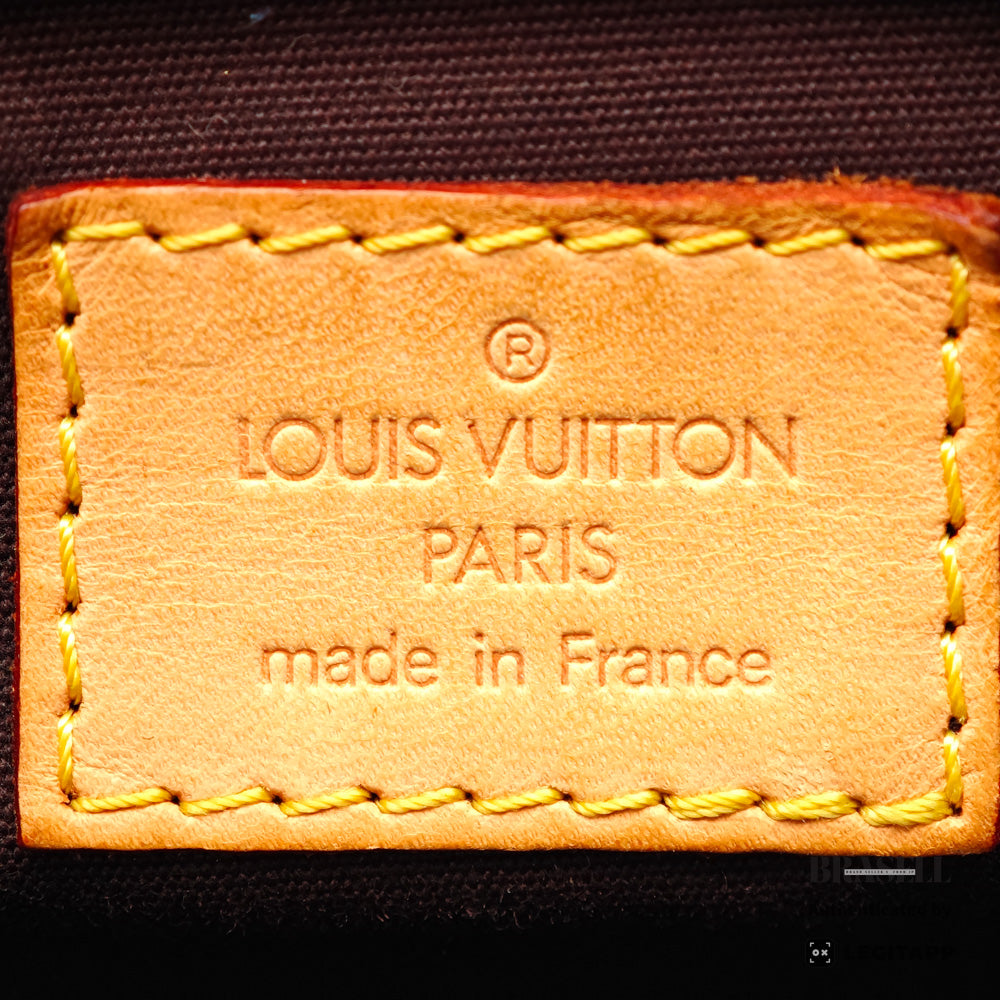 LOUIS VUITTON Summit Drive Patent Leather Red Hand Bag M93516 【ImportFeeFREE】
