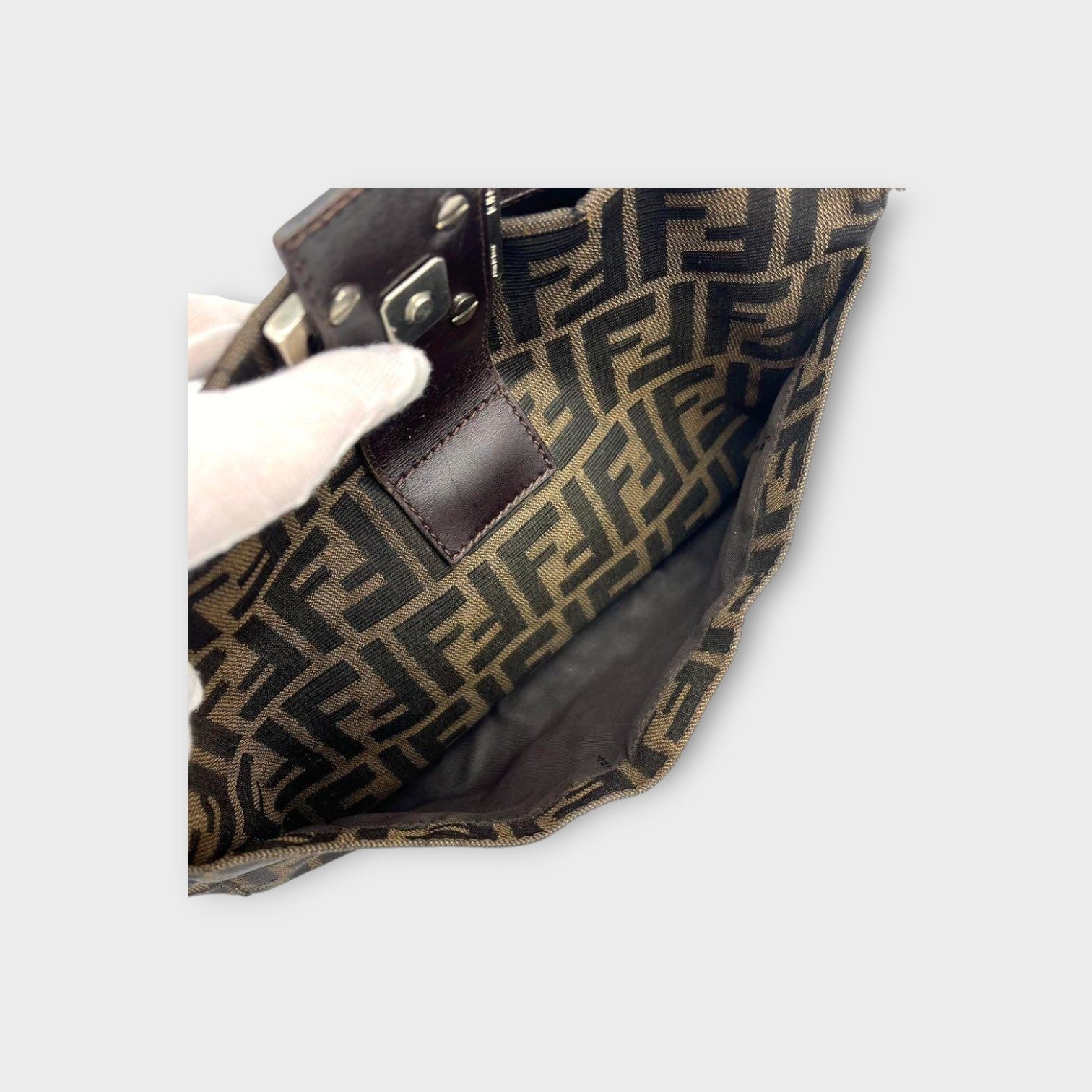 Fendi Mamma Baguette Zucca Pattern Shoulder Bag Brown Canvas Leather 【B】