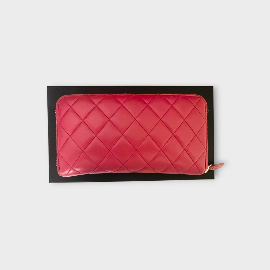 Chanel Matelassé L-Gusset Zip Around Wallet