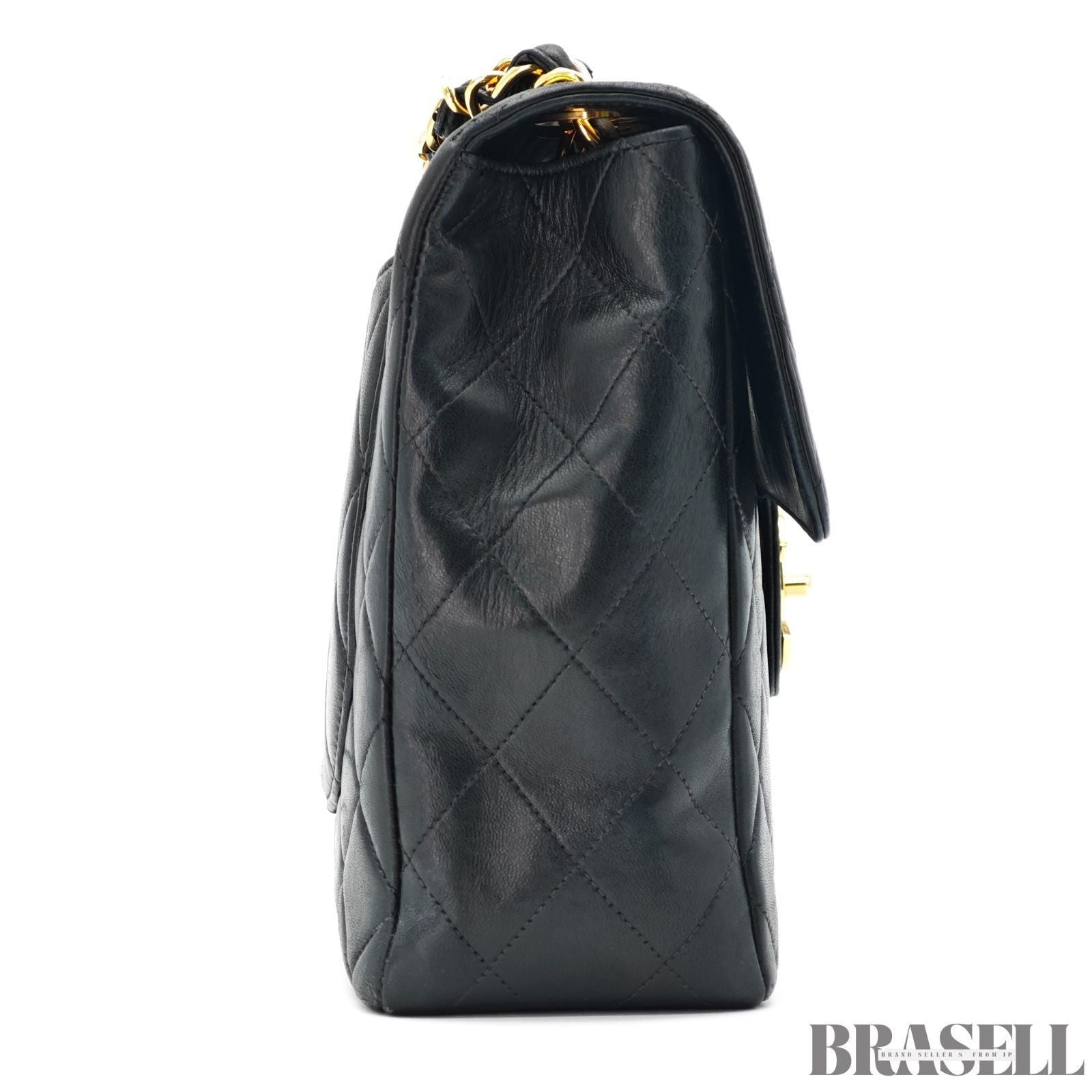 CHANEL Matelasse Lambskin Maxi Jumbo Classic Flap Bag Black Quilted Shoulder Bag