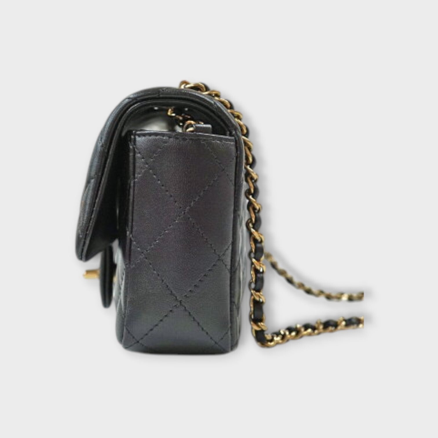 CHANEL Chain shoulder bag mini MATRASSE Coco Mark lambskin AS5219