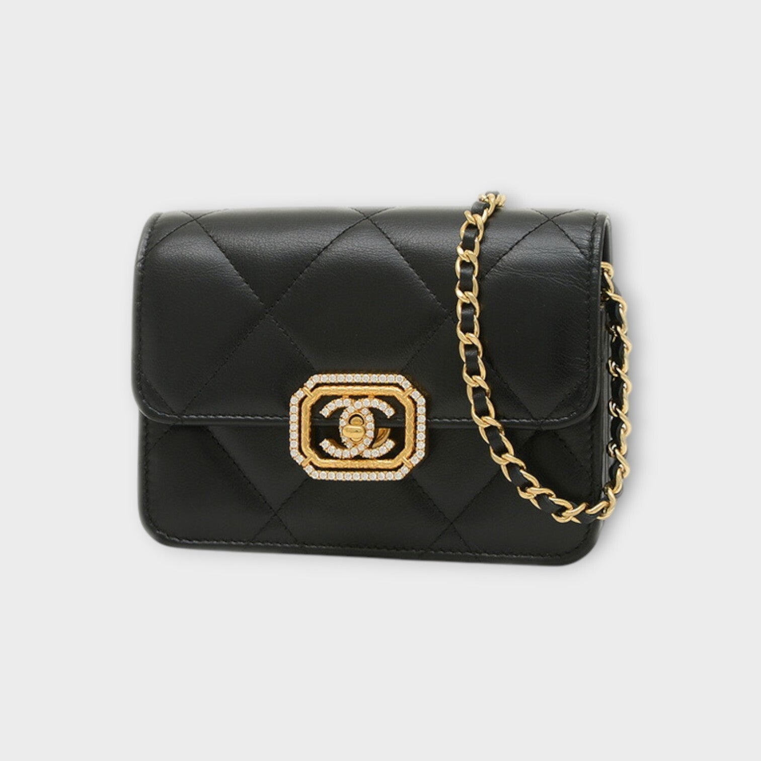 Chanel Matrasse mini flap bag in calfskin with black gold hardware AS3720