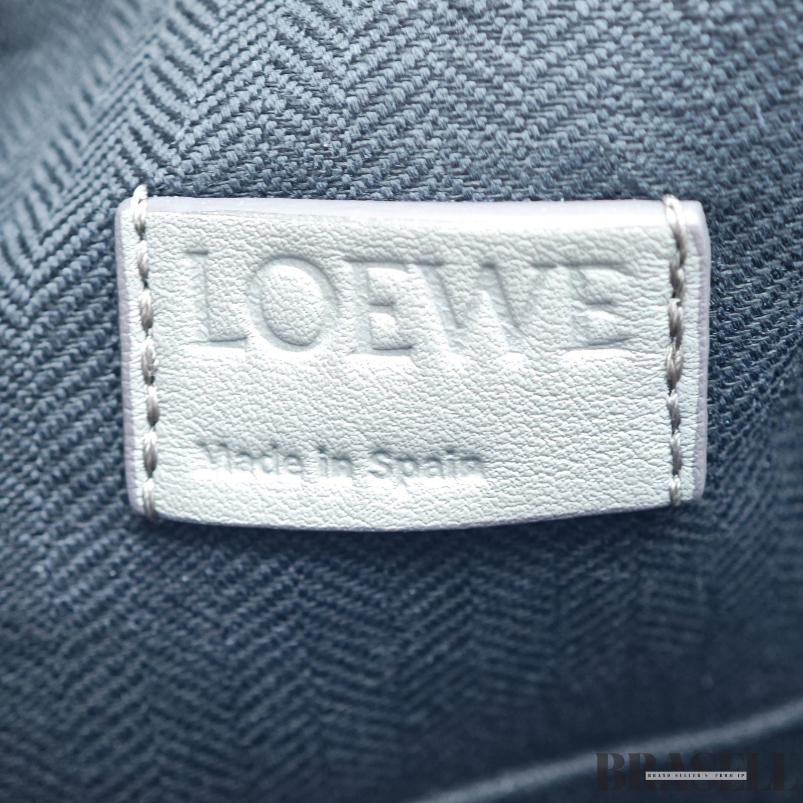 LOEWE Puzzle Bum Bag Small B510P35X09 Unique Cube-shaped Body/Shoulder Bag Gray