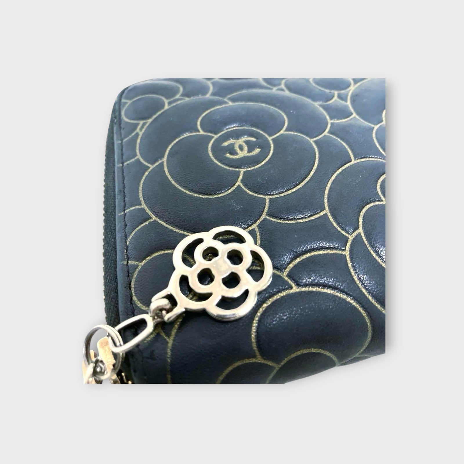 CHANEL Camellia Zippy Long Wallet with Gold Line and Coco Mark