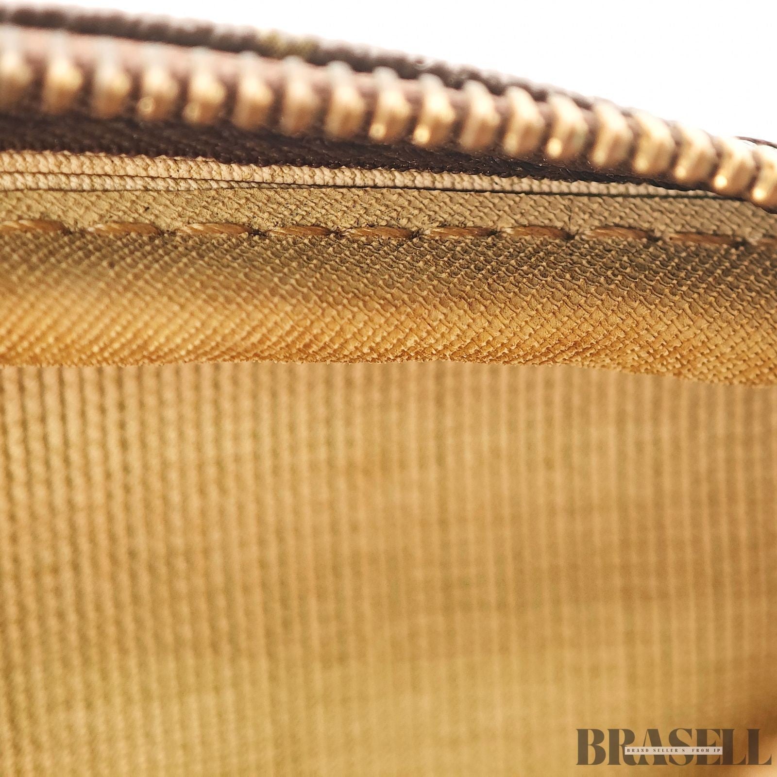 LOUIS VUITTON Reporter PM Crossbody Shoulder Bag Monogram Canvas Leather M45254