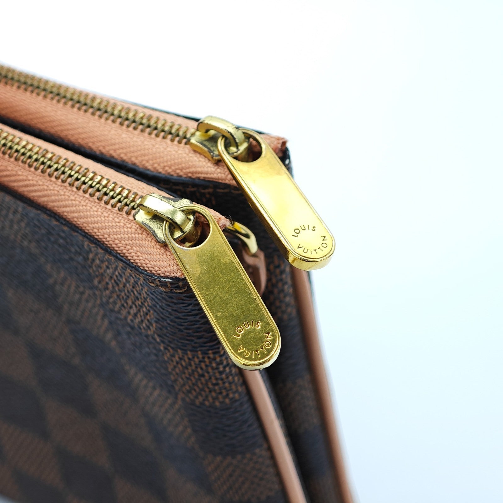 LOUIS VUITTON Damier Double Zip Pochette N60254 Damier Canvas
