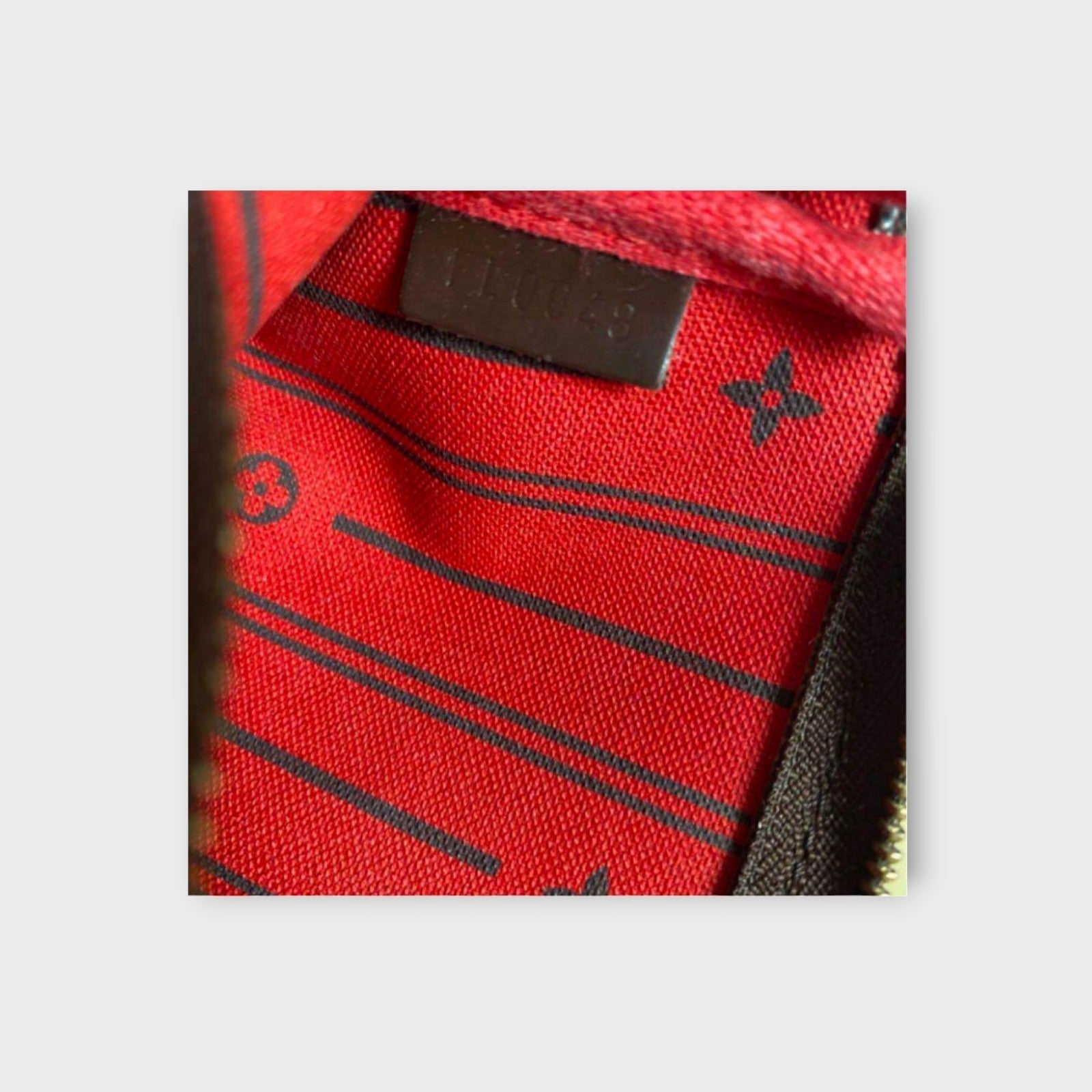 Louis Vuitton Damier (T&B) Mini Pochette Accessoires N58011