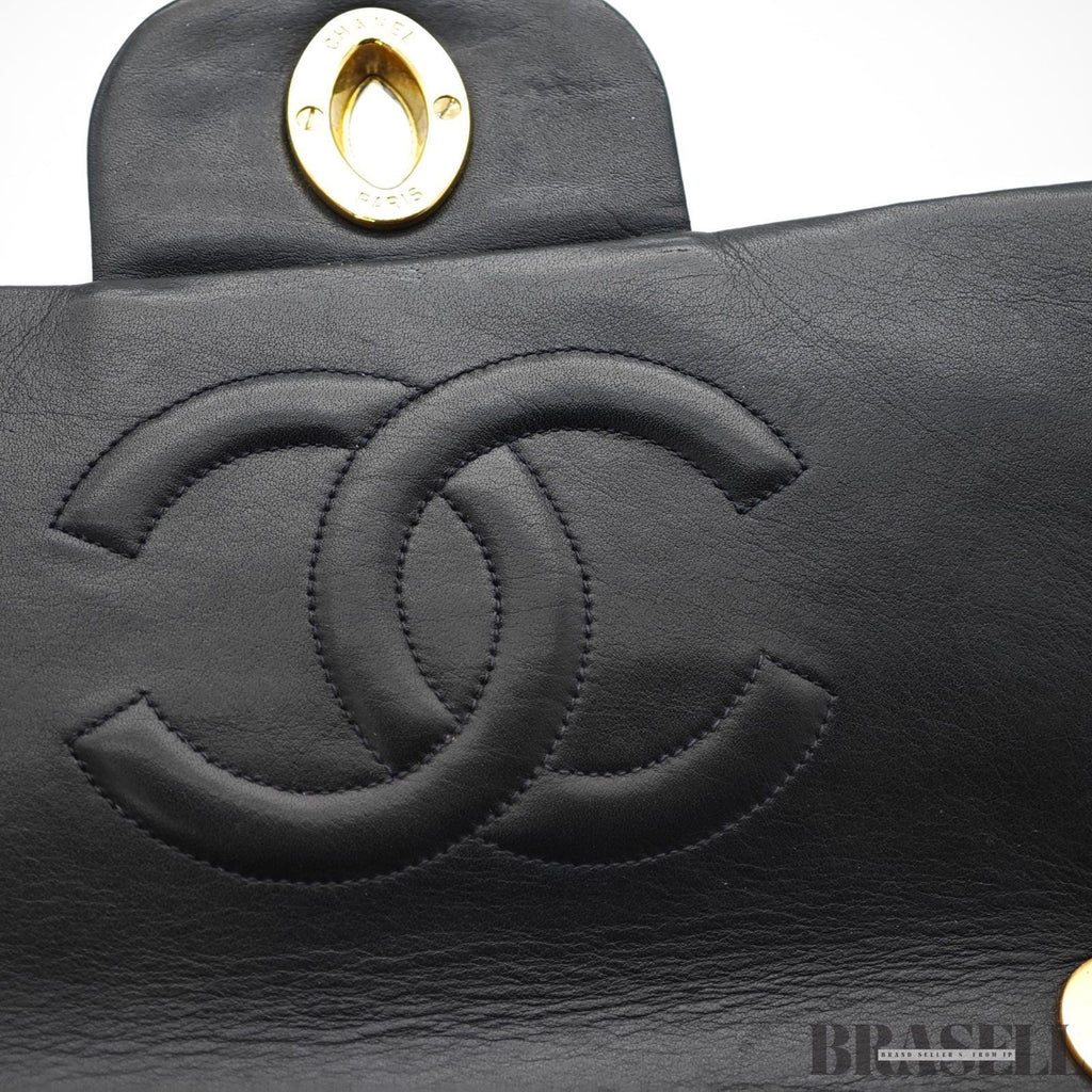 CHANEL Maxi Jumbo Matelasse Lambskin Flap Bag Black Quilted Shoulder Bag Women