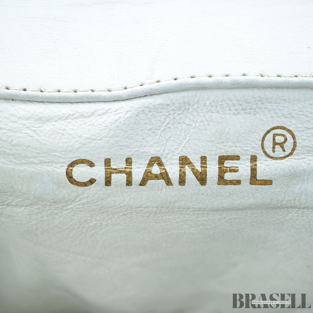 Chanel Matelassé Chain Backpack White Rucksack Bag Women Gold Hardware