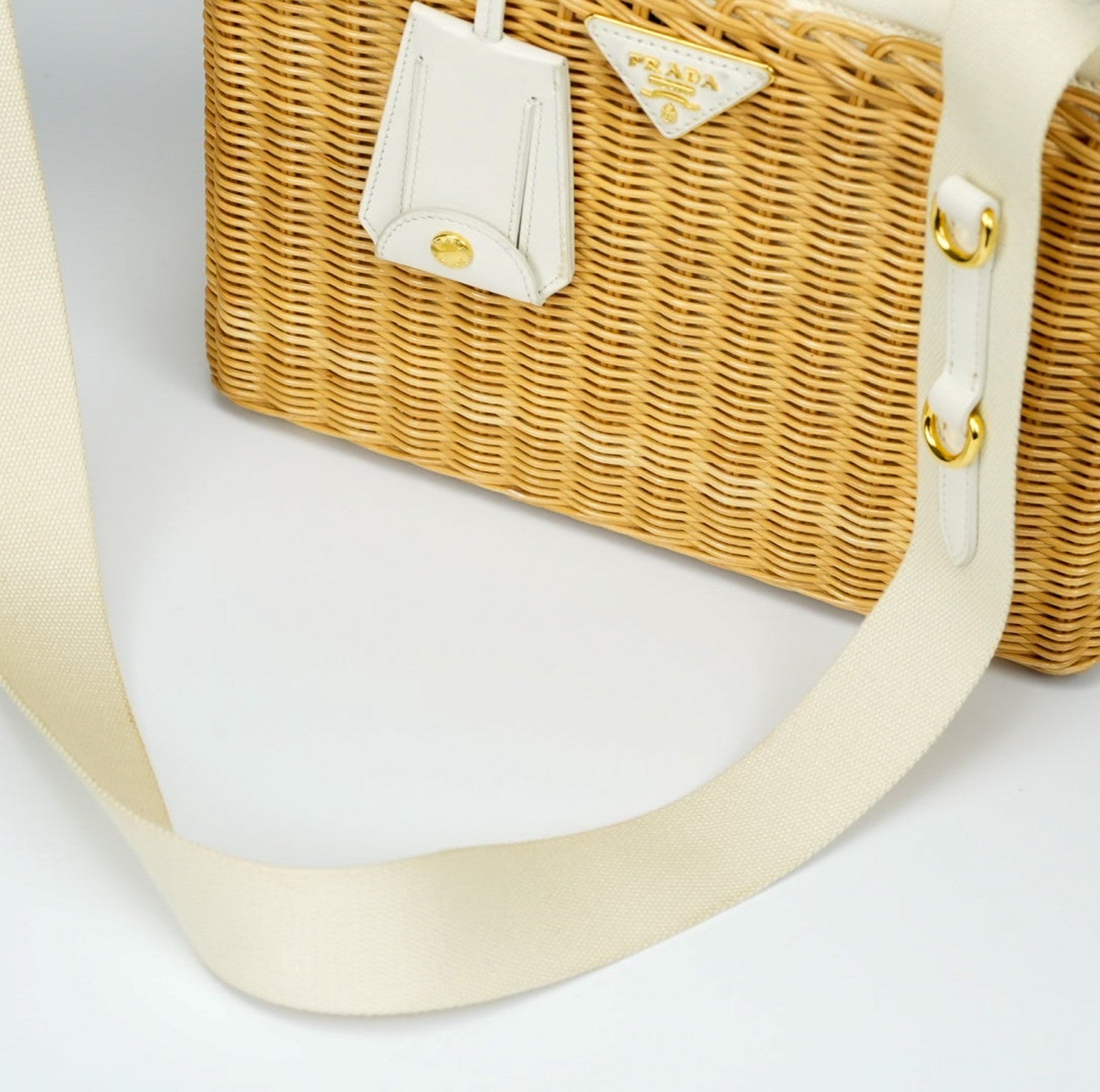 PRADA Canapa Wicker Basket Bag Rattan Raffia 2Way Beige White hand shoulder 【B】