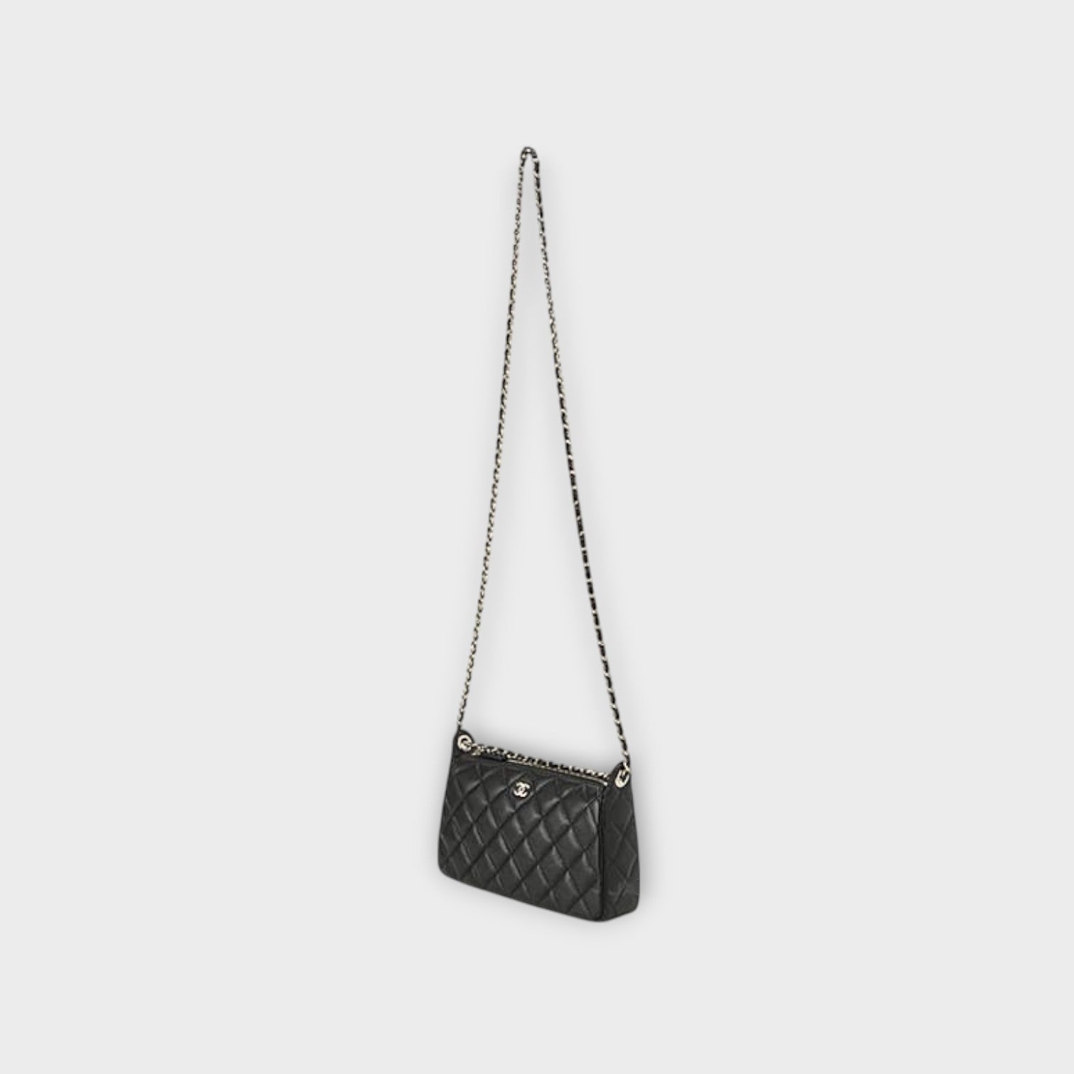 Chanel Matelassé Chain Clutch Black【S】