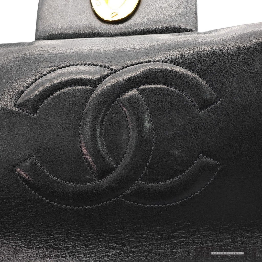 CHANEL Maxi Jumbo Matelasse Quilted Lambskin Chain Handbag Top Handle Bag Black