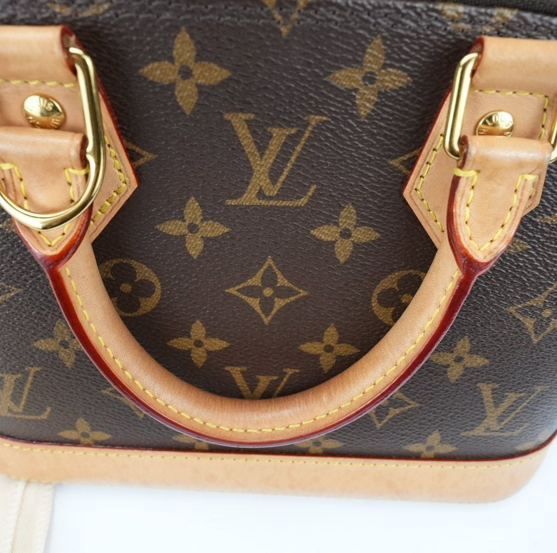 LOUIS VUITTON Monogram Alma BB Handbag M53152 Padlock Key