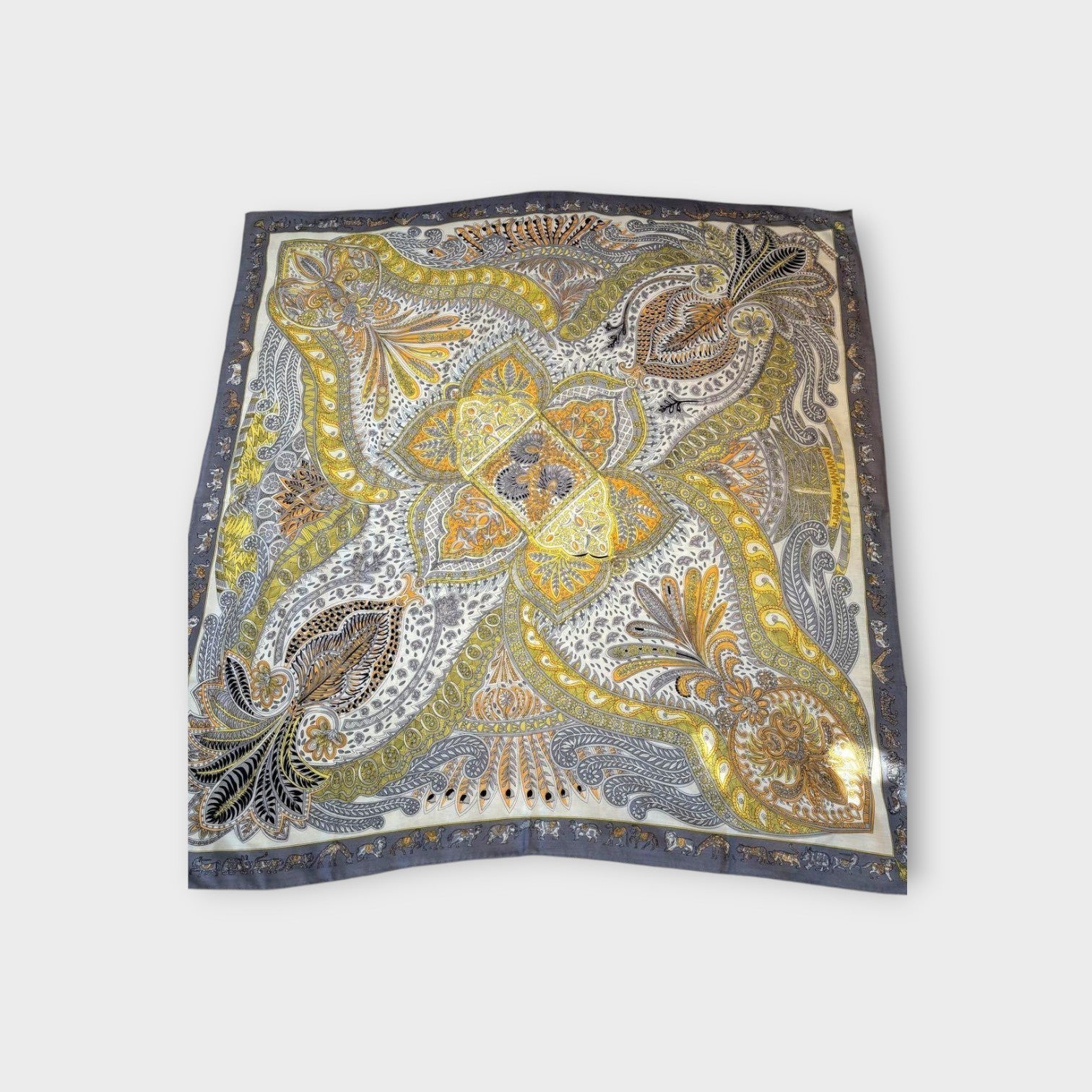 Hermès Carré 140 Herringbone "Jardin de la Maharani" Silk Scarf Bandana 【S】