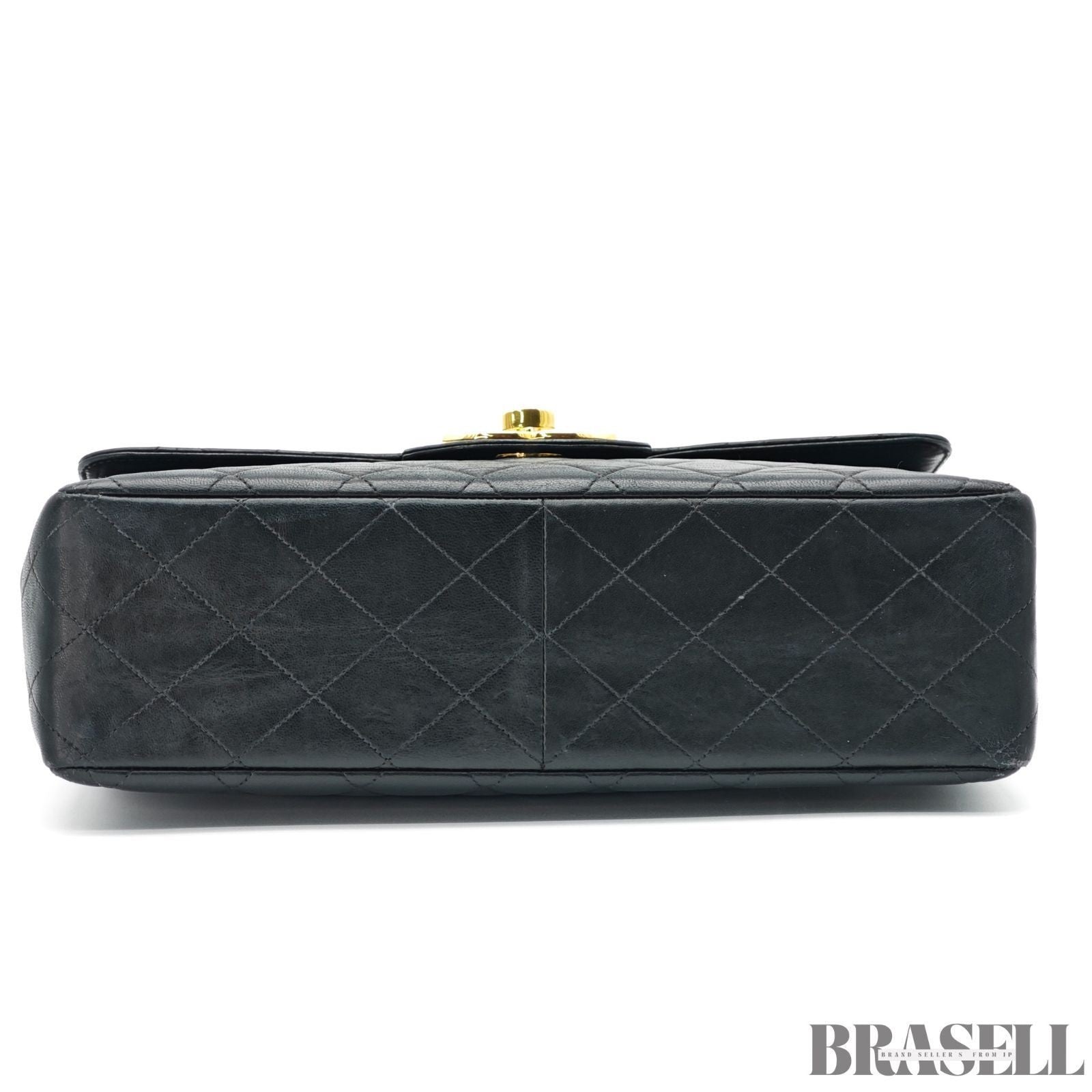CHANEL Matelasse Lambskin Maxi Jumbo Classic Flap Bag Black Quilted Shoulder Bag